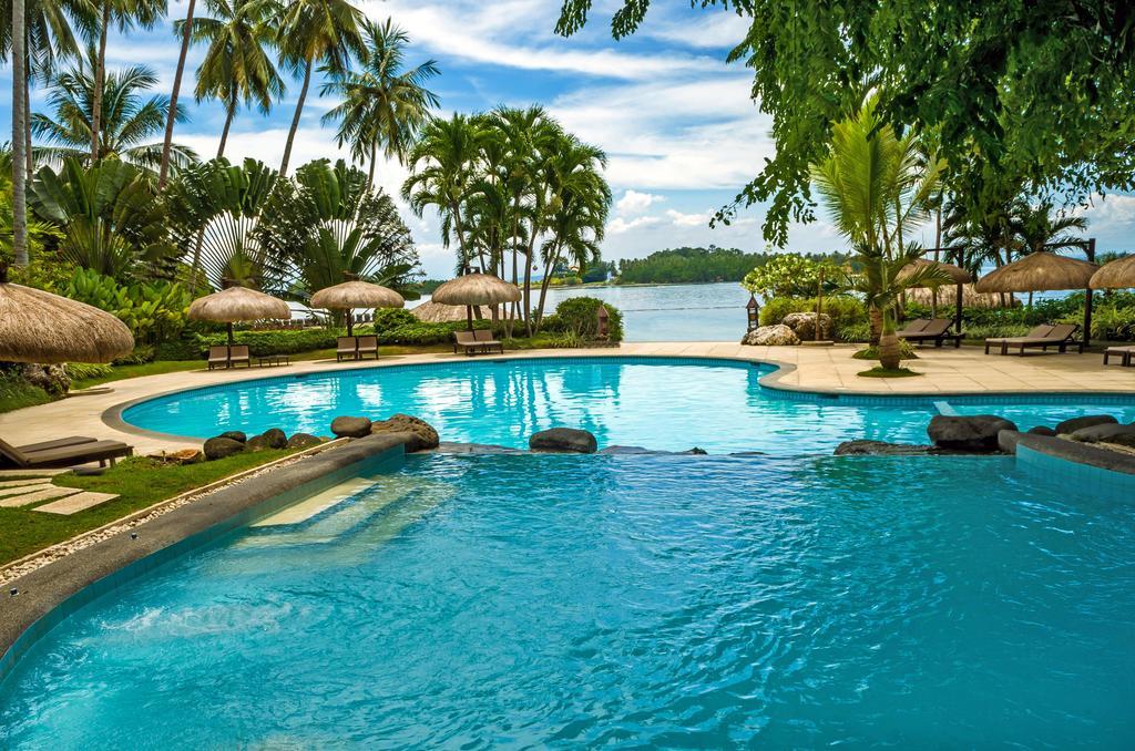 Pearl Farm Beach Resort Sámal Exterior foto